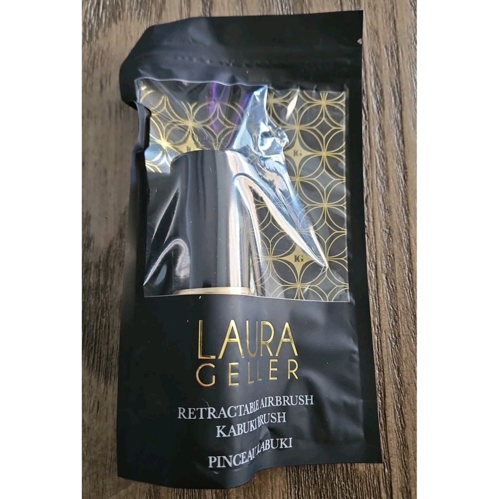 Laura Geller Retractable Airbrush Kabuki Brush Foundation Powder Brush